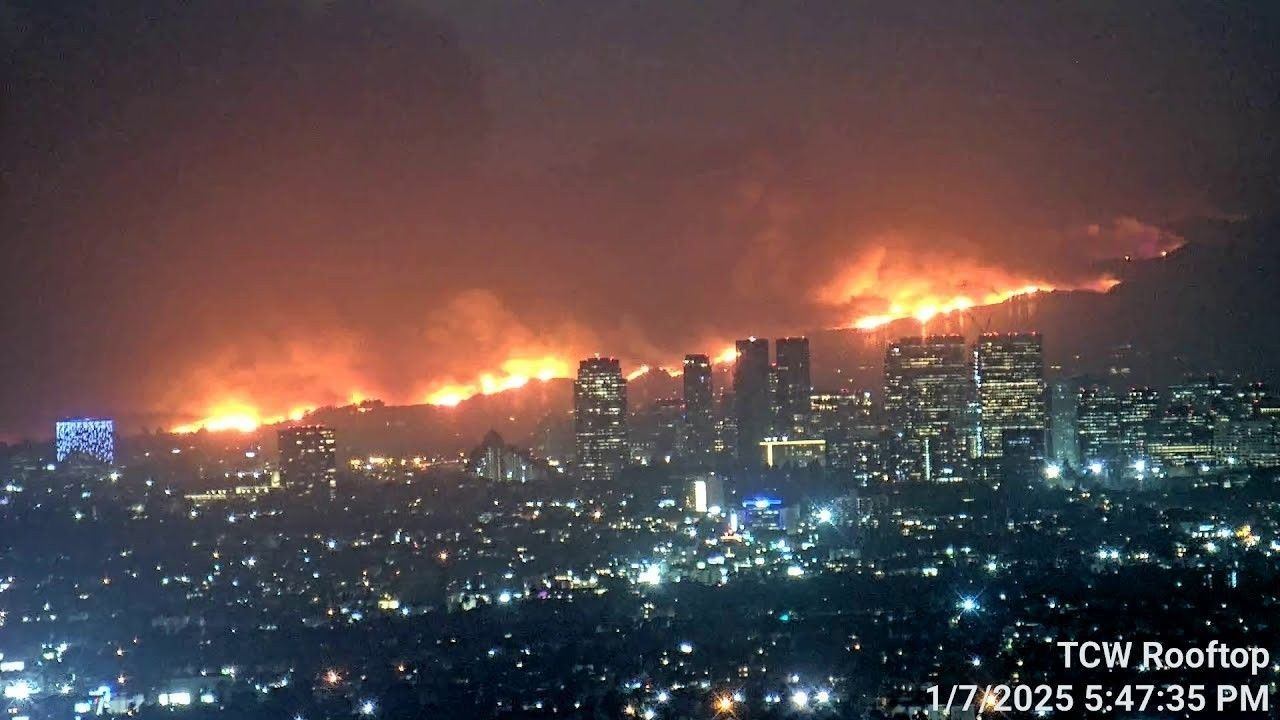 Palisades Fire approaching Los Angeles - training for real world wildfire response